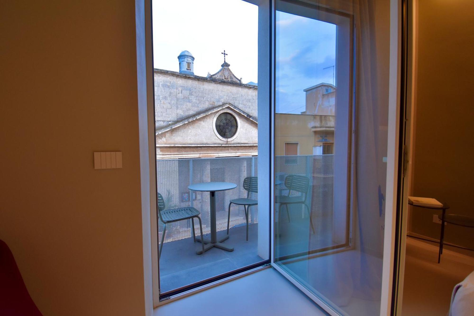 Hotel Mpiut - Housea Polignano a Mare Exterior foto