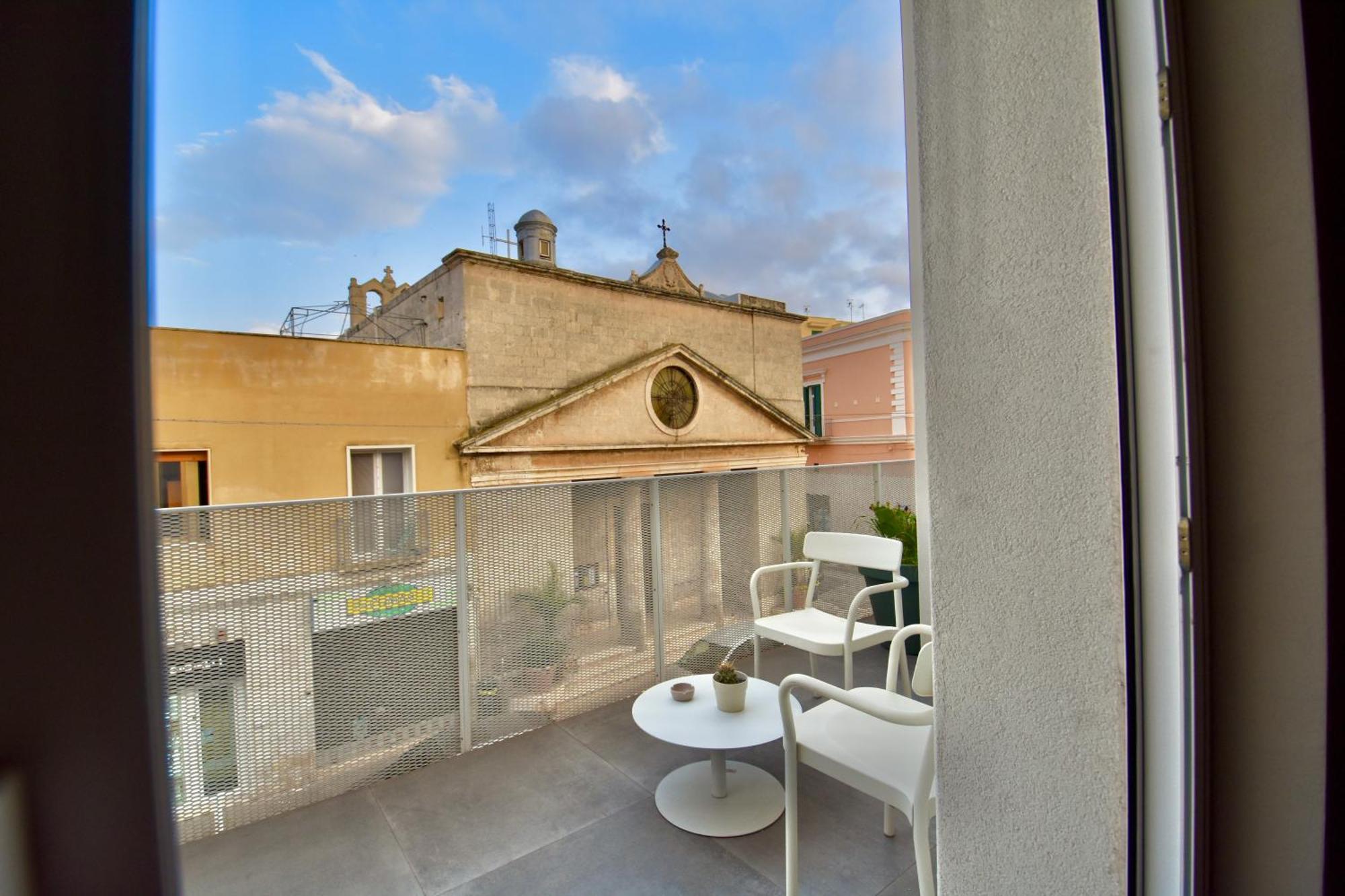 Hotel Mpiut - Housea Polignano a Mare Exterior foto